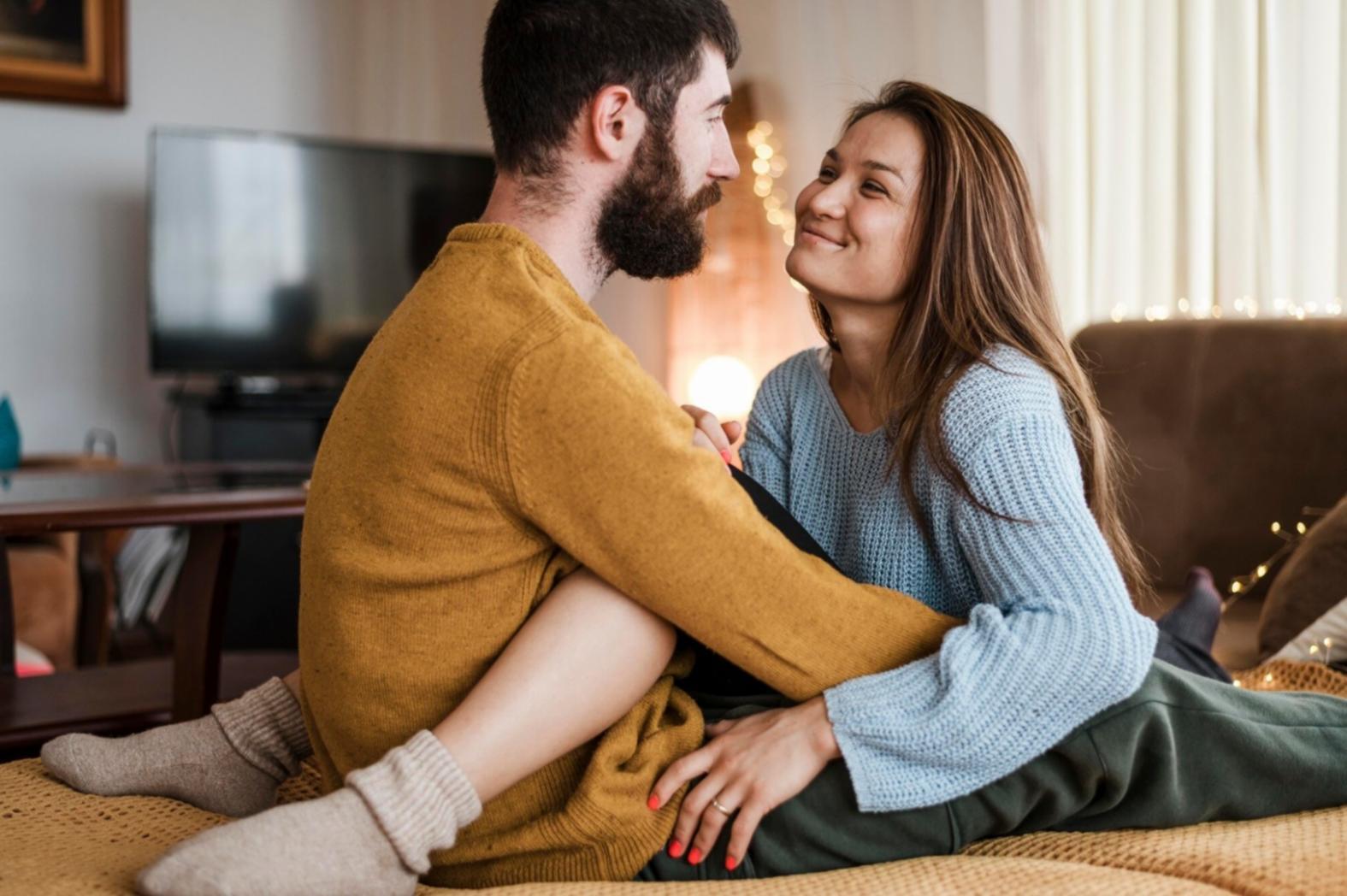 Sessione di coaching familiare in ambiente accogliente